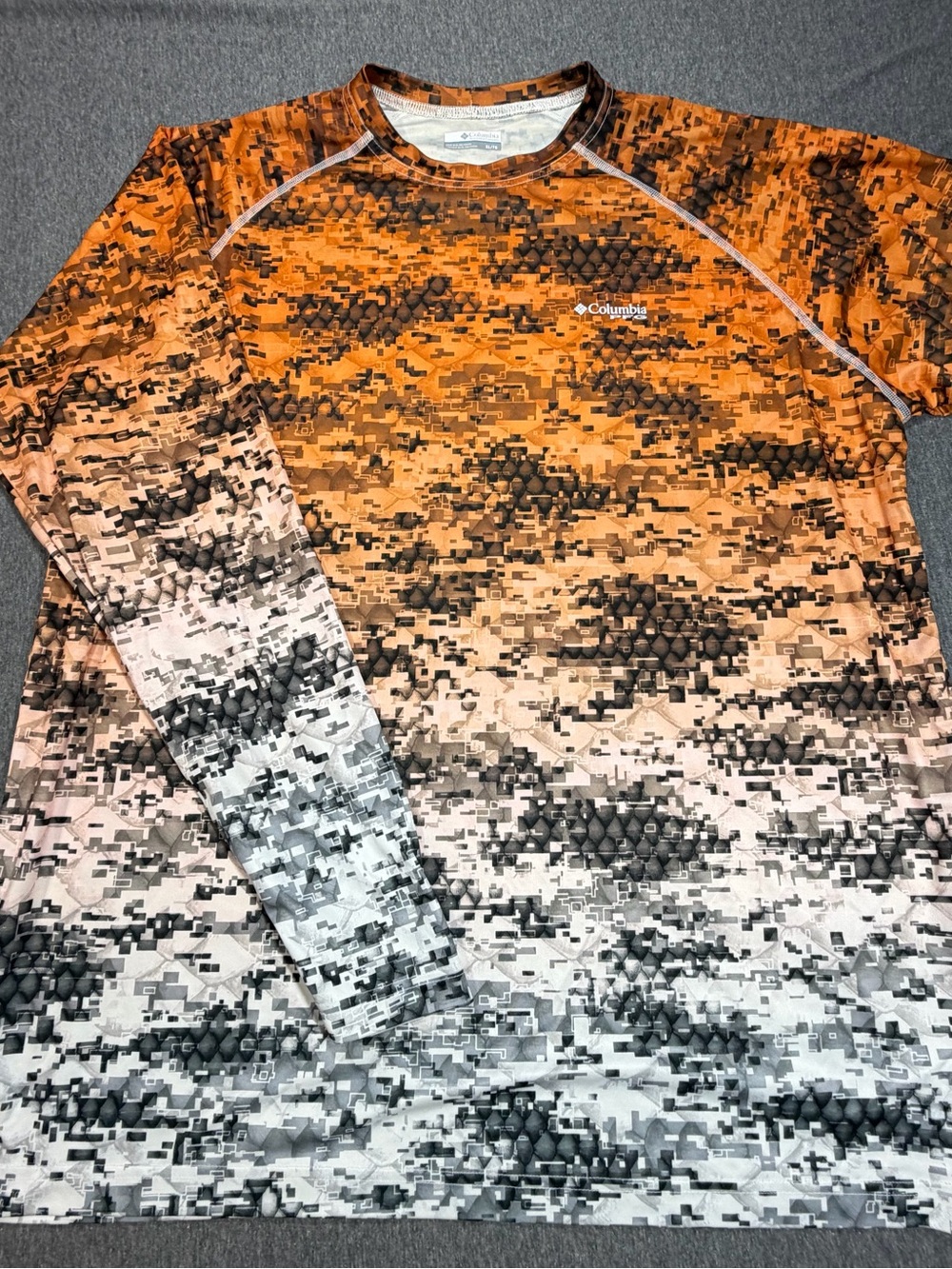 Columbia PFG Orange and Gray Digital Camo Long-Sleeve Performance Tee Mens XL